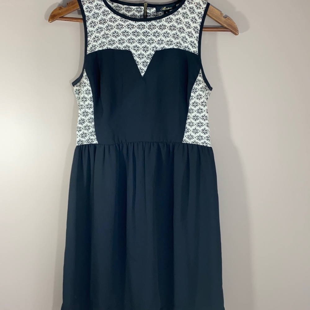 Monteau Lace Top Midi Dress Size S